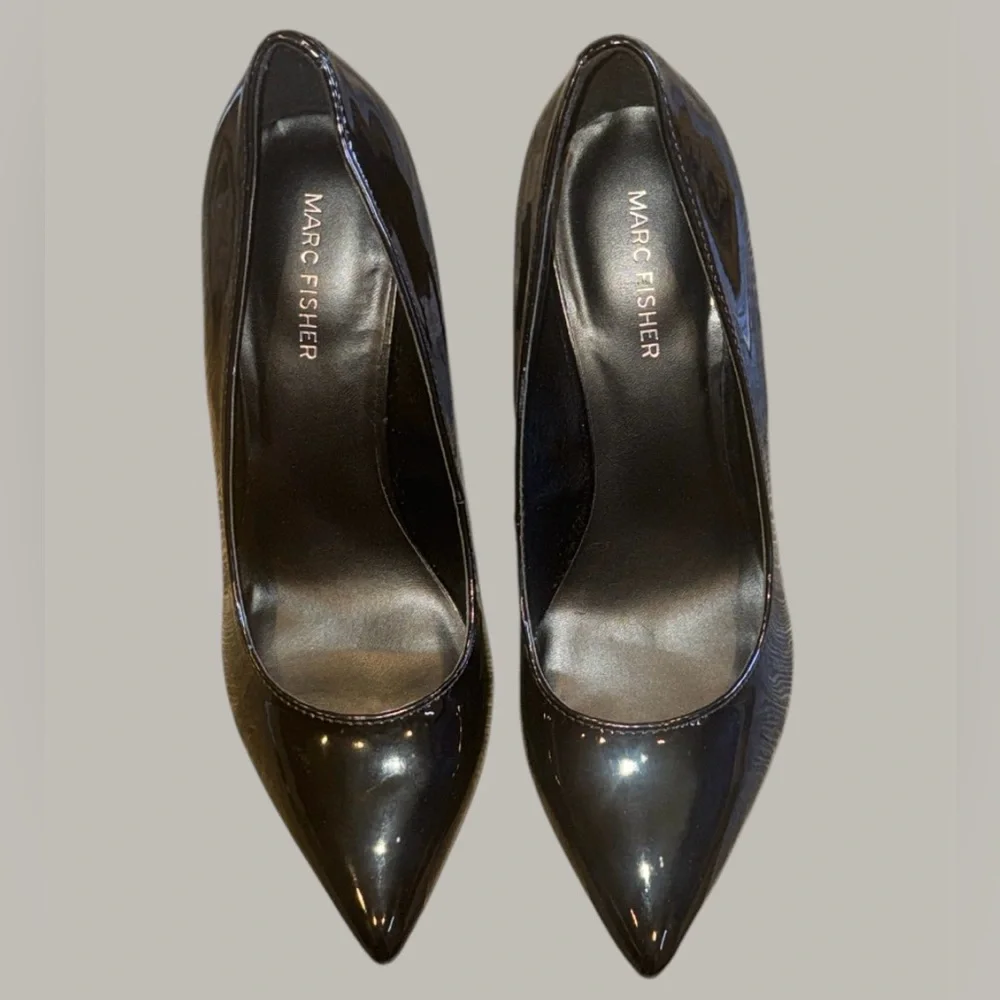 Marc Fisher Darren Black Stiletto Heels Size 8.5M‎